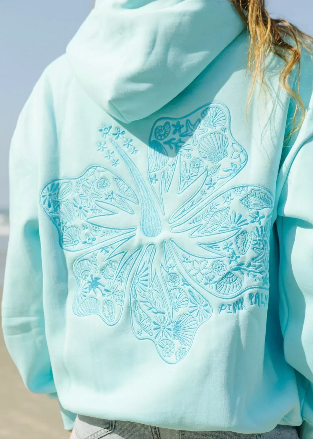 Bluza z kapturem oversize z tropikalnym nadrukiem – wygodna odzież streetwear