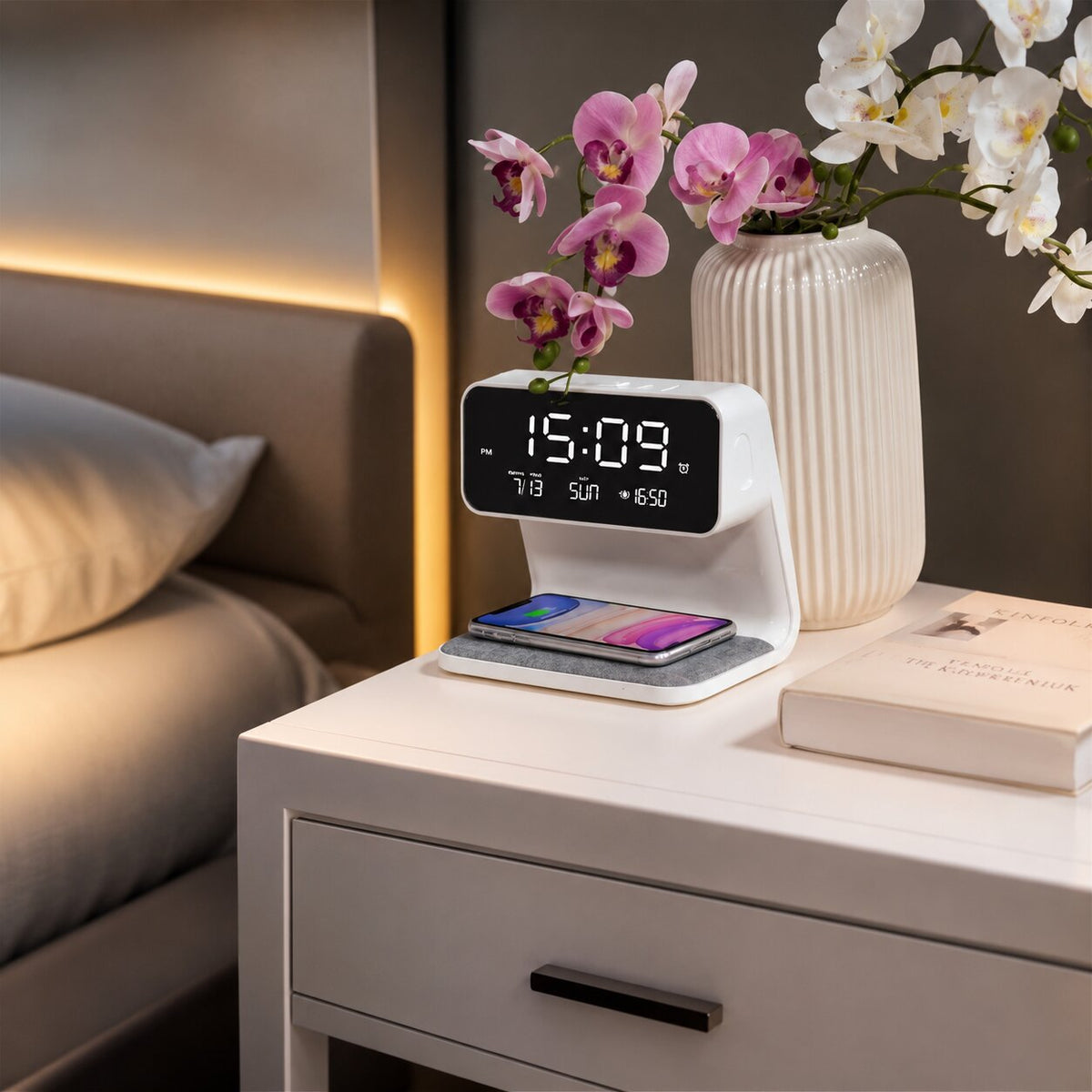 Budzik LED z funkcją bezprzewodowego ładowania | Wyświetlacz LCD z godziną, datą i temperaturą | Ściemniacz dotykowy z 3