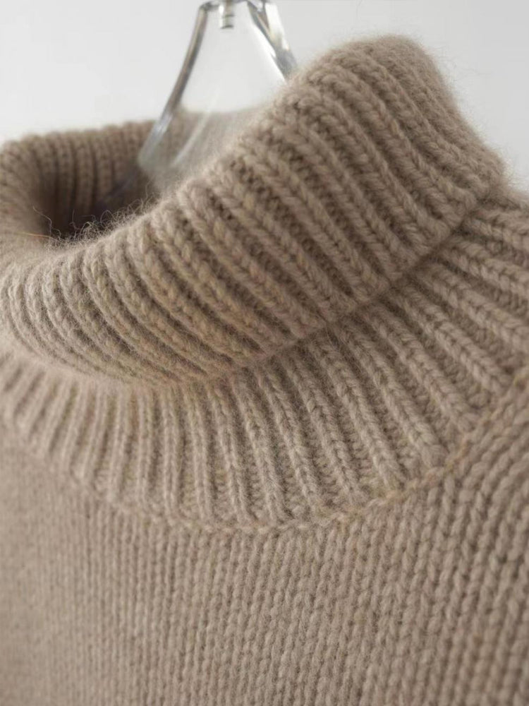 Damski sweter z golfem z kaszmiru