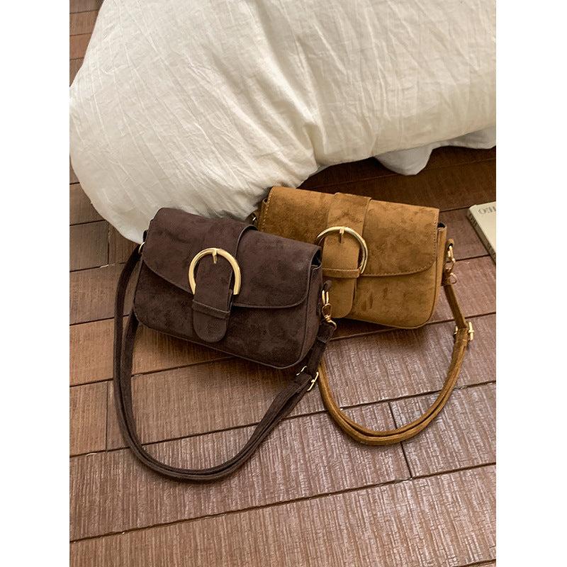 Elegancka zamszowa torebka crossbody