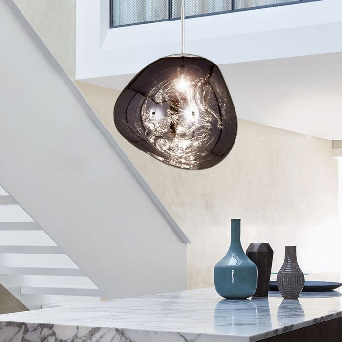 Jessamy – wisząca lampa kula z akrylu z lustrzanym wykończeniem do jadalni i kuchni
