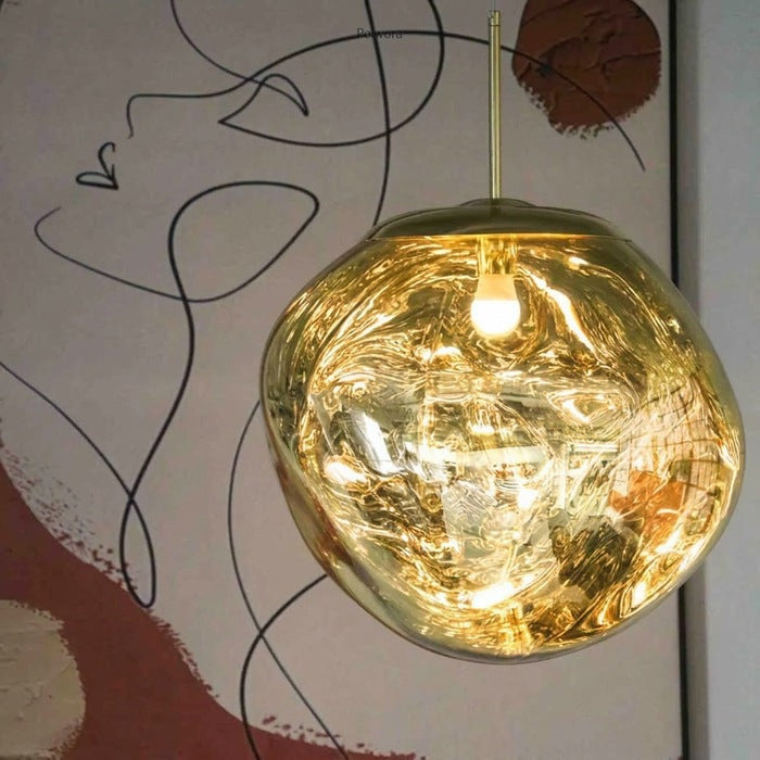 Jessamy – wisząca lampa kula z akrylu z lustrzanym wykończeniem do jadalni i kuchni