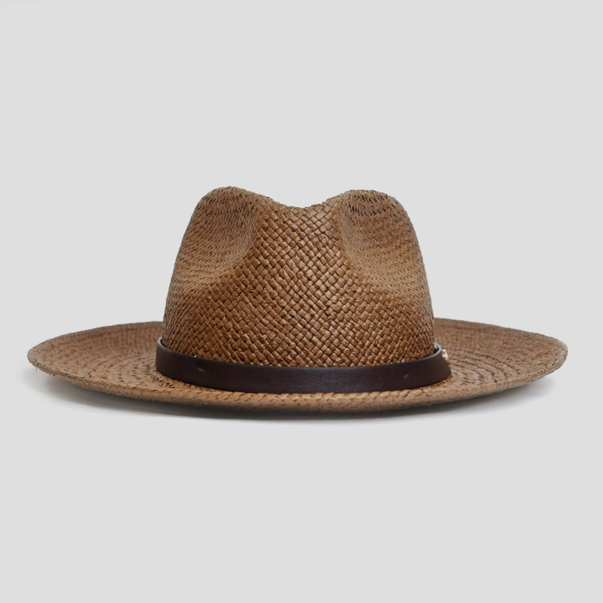Nowoczesny minimalistyczny słomkowy kapelusz fedora – kawowy