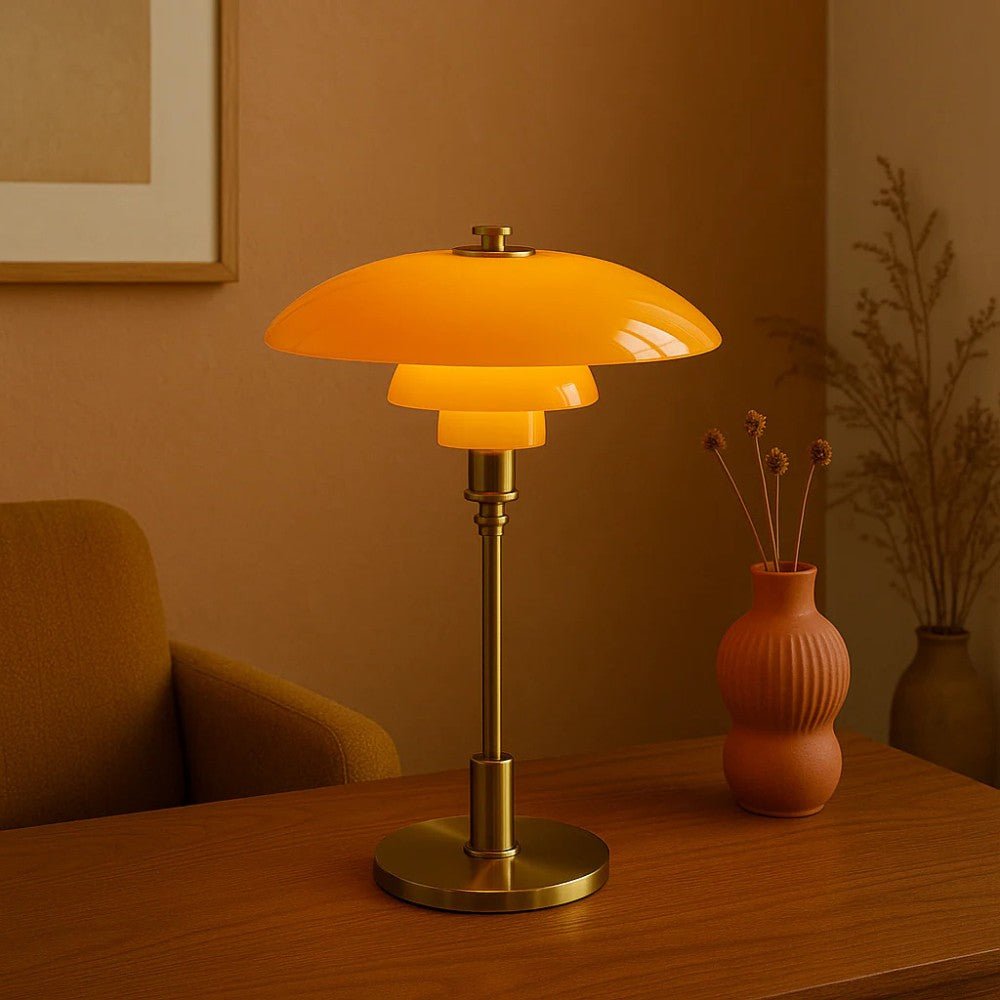 Nordycka lampa stołowa ze szkła z ciepłym światłem