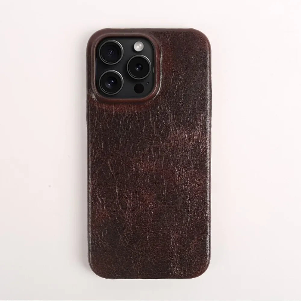 Ręcznie robione etui ze skóry bydlęcej do iPhone'a