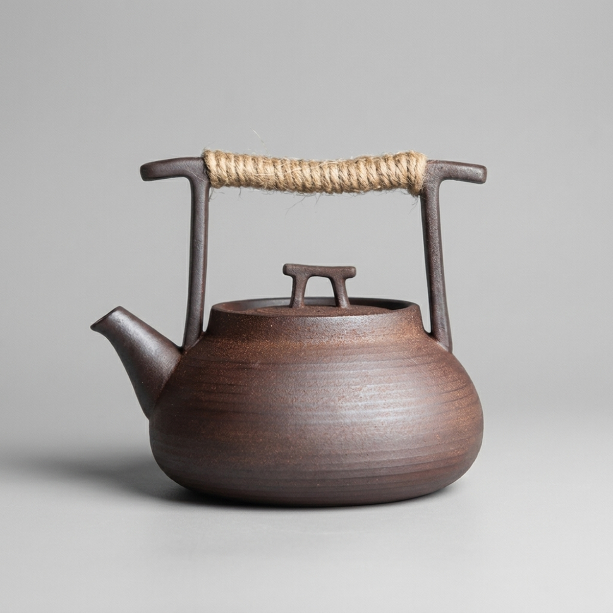 TEAGLOW – dzbanek do herbaty z podgrzewaczem do przytulnego podawania